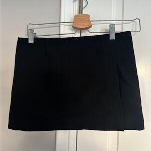 black mini skirt